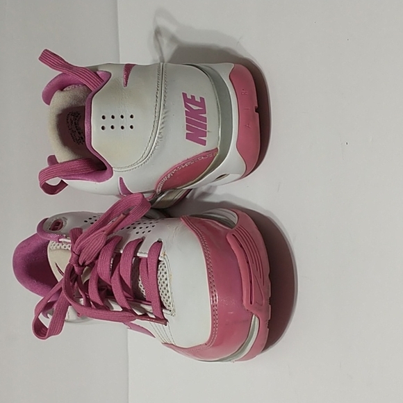 Vintage Nike Breast Cancer Ribbon white leather women size 8.5 - Picture 3 of 12